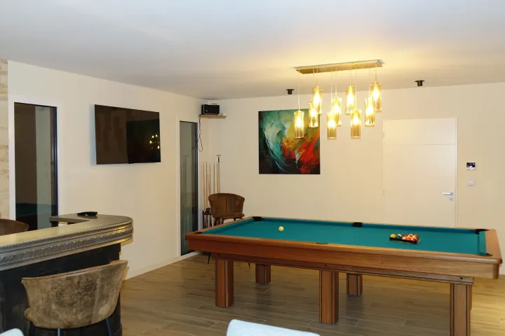 Le salon et le billard américain