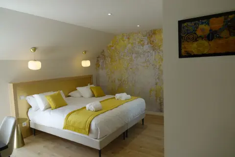 Une des 5 chambres, la chambre Klimt